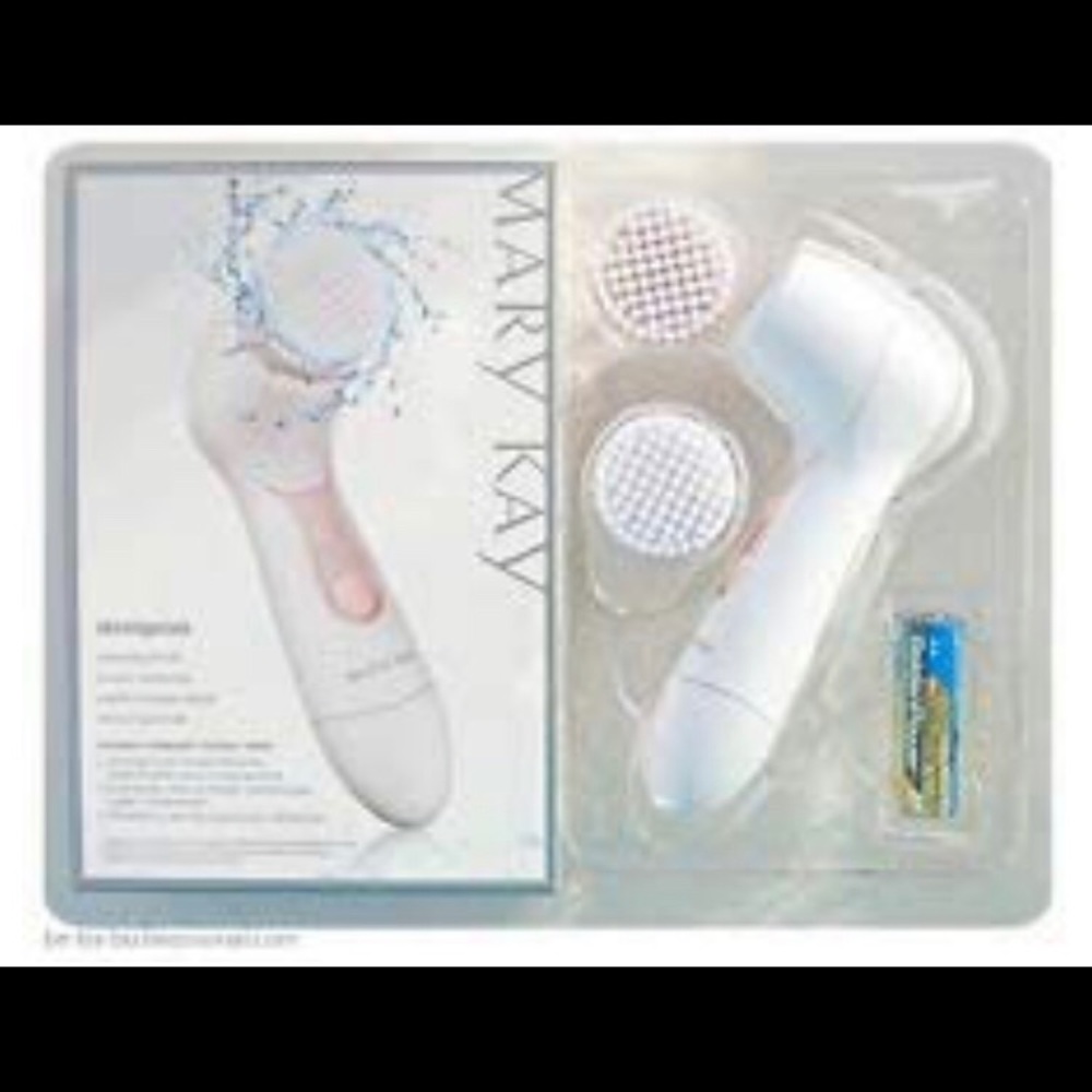 Mary Kay Skinvigorate Cleansing Brush NEW IN BOX